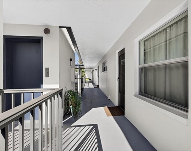 1146 King Arthur Court - Photo Thumbnail 8