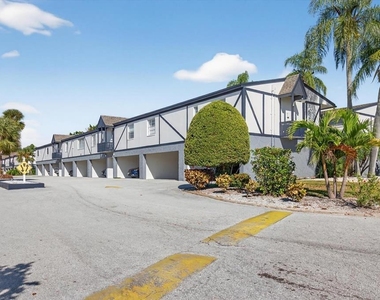 1146 King Arthur Court - Photo Thumbnail 7