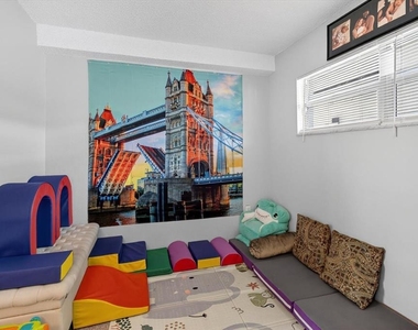 1146 King Arthur Court - Photo Thumbnail 40