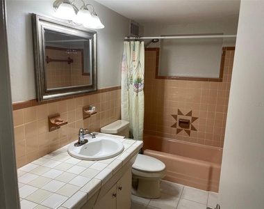 5626 Illinois Avenue - Photo Thumbnail 10