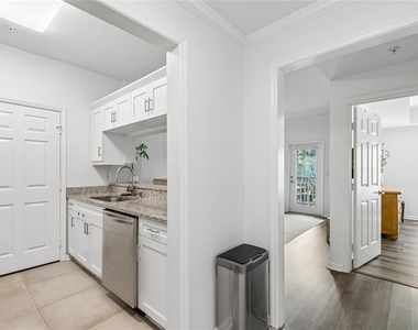 800 S Dakota Avenue - Photo Thumbnail 17