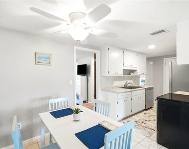 1008 Heron Court - Photo Thumbnail 23