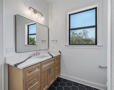 4509 W North A Street - Photo Thumbnail 22