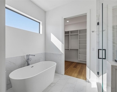 4509 W North A Street - Photo Thumbnail 17