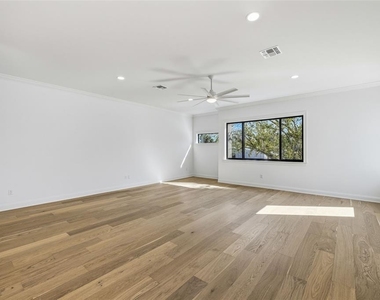 4509 W North A Street - Photo Thumbnail 11