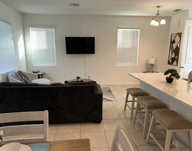 1457 Discovery Street - Photo Thumbnail 8