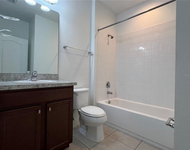 8659 Sperry Street - Photo Thumbnail 6