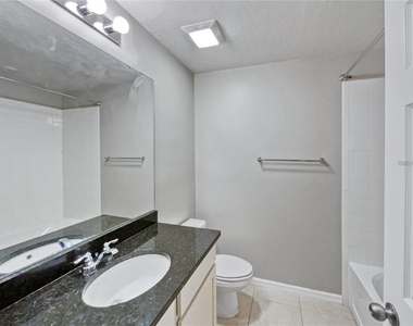2424 Blowing Breeze Avenue - Photo Thumbnail 17