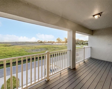 2424 Blowing Breeze Avenue - Photo Thumbnail 21