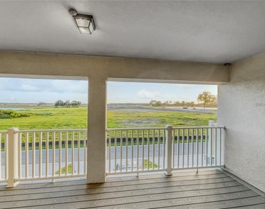 2424 Blowing Breeze Avenue - Photo Thumbnail 22