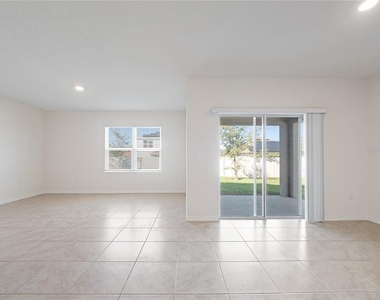 708 Tortugas Street - Photo Thumbnail 7