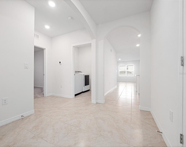 708 Tortugas Street - Photo Thumbnail 13