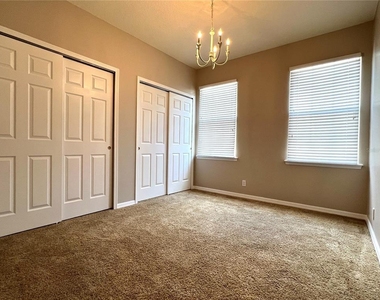 502 Greenbrier Avenue - Photo Thumbnail 19