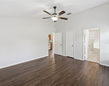 2368 Sweetwater Boulevard - Photo Thumbnail 17