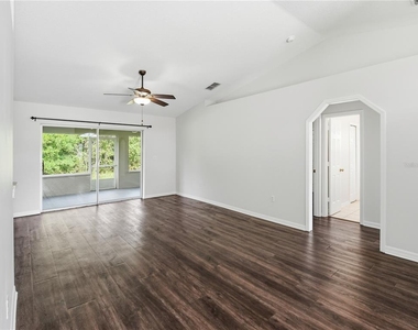 2368 Sweetwater Boulevard - Photo Thumbnail 7