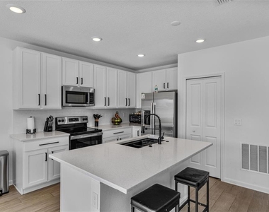 4120 Tug Hill Lane - Photo Thumbnail 7