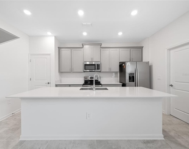 1840 Tohoqua Boulevard - Photo Thumbnail 4