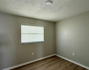 205 Mill Street - Photo Thumbnail 9