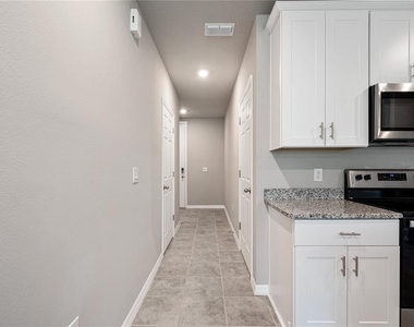 658 Legacy Loop - Photo Thumbnail 5