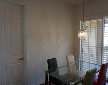 719 Terrace Ridge Circle - Photo Thumbnail 9