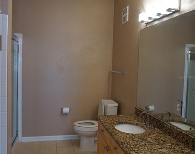 719 Terrace Ridge Circle - Photo Thumbnail 13