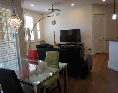 719 Terrace Ridge Circle - Photo Thumbnail 7