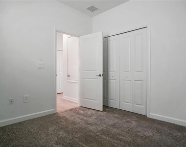 3083 Camden Way - Photo Thumbnail 16