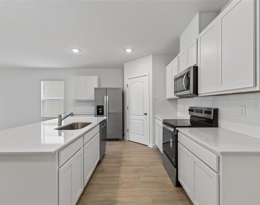 2893 House Finch Road - Photo Thumbnail 17