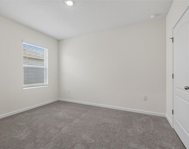2893 House Finch Road - Photo Thumbnail 34