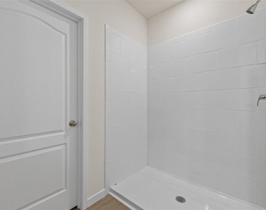 2893 House Finch Road - Photo Thumbnail 41