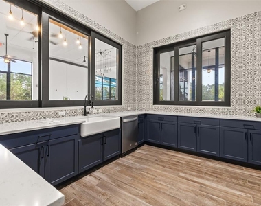 2893 House Finch Road - Photo Thumbnail 58