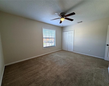 3220 Oak Lawn Place Place - Photo Thumbnail 19