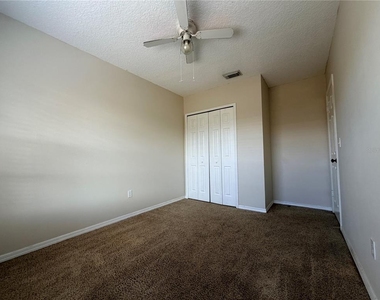 3220 Oak Lawn Place Place - Photo Thumbnail 12