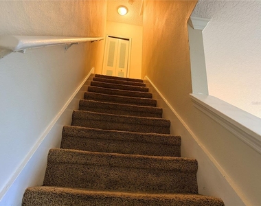 3220 Oak Lawn Place Place - Photo Thumbnail 9