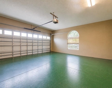 445 Talamone Drive - Photo Thumbnail 35