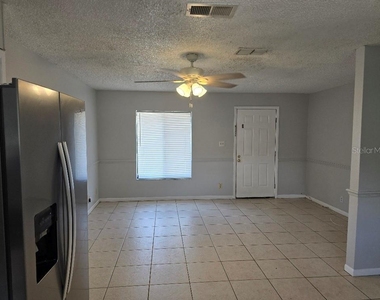 780 E North Street - Photo Thumbnail 5