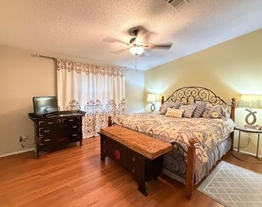 1215 Panama Place - Photo Thumbnail 14