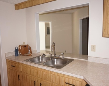 10961 Sw 84th Avenue - Photo Thumbnail 5