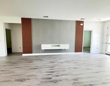 13164 Sw 71st Court - Photo Thumbnail 9