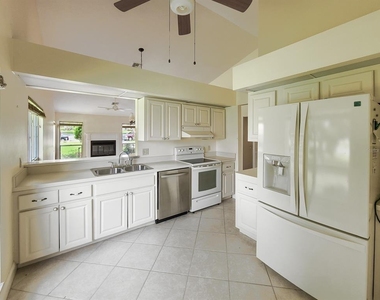 2321 Se 19th Circle - Photo Thumbnail 13