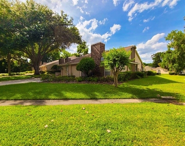 2321 Se 19th Circle - Photo Thumbnail 1