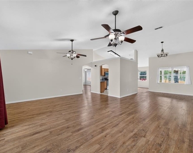 10384 Sw 41st Court - Photo Thumbnail 11