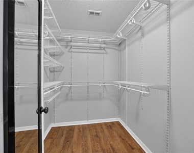 10384 Sw 41st Court - Photo Thumbnail 28