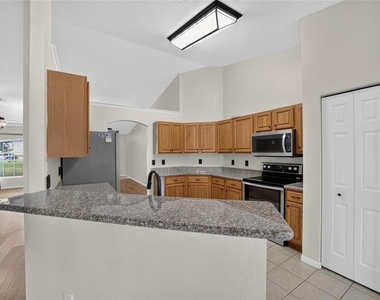 10384 Sw 41st Court - Photo Thumbnail 21