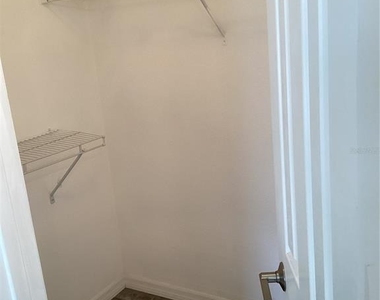 11932 Deer Path Way - Photo Thumbnail 14