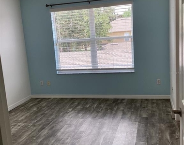 11932 Deer Path Way - Photo Thumbnail 15