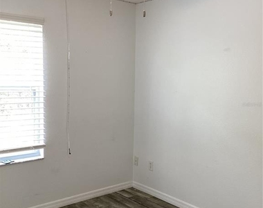 11932 Deer Path Way - Photo Thumbnail 19
