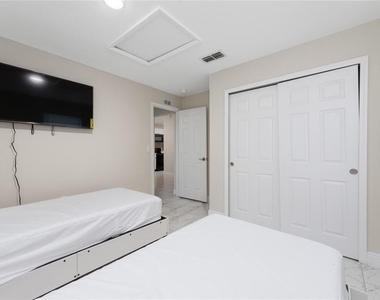 1246 Westwinds Drive - Photo Thumbnail 16
