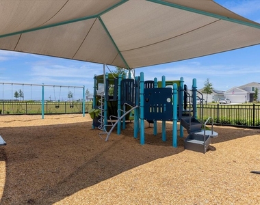 6985 Wilson Pasture Avenue - Photo Thumbnail 4