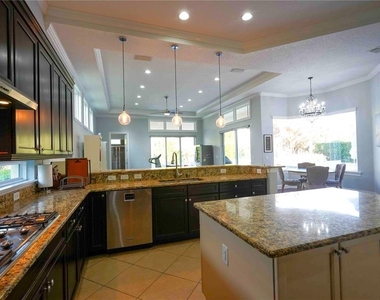 6219 Tiroco Way - Photo Thumbnail 8